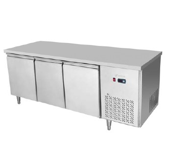 מקררי דלפק ומקפיאי דלפק וסלטיות